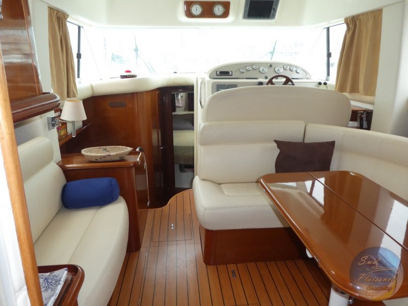 slider 12 Jeanneau Prestige 36 Fly